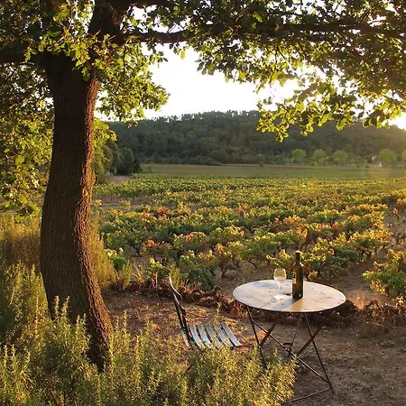 Bed & Breakfast Les Pierres Sauvages *