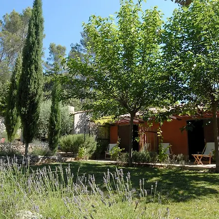 Bed & Breakfast Les Pierres Sauvages *